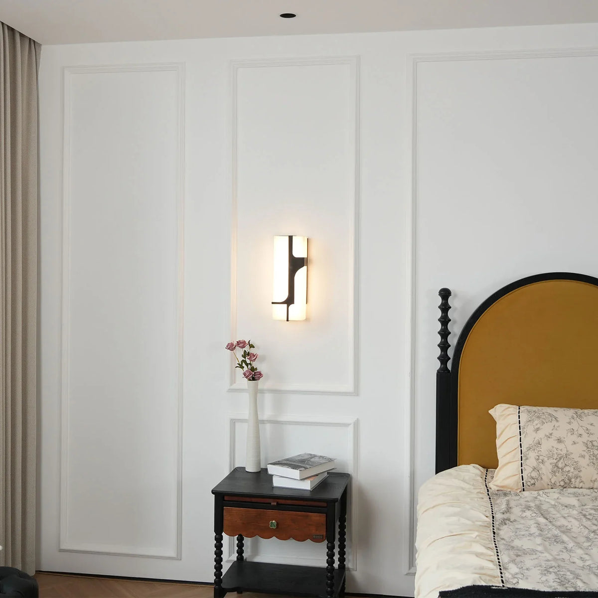 Ariel Wall Light - view 3 | Metavaya