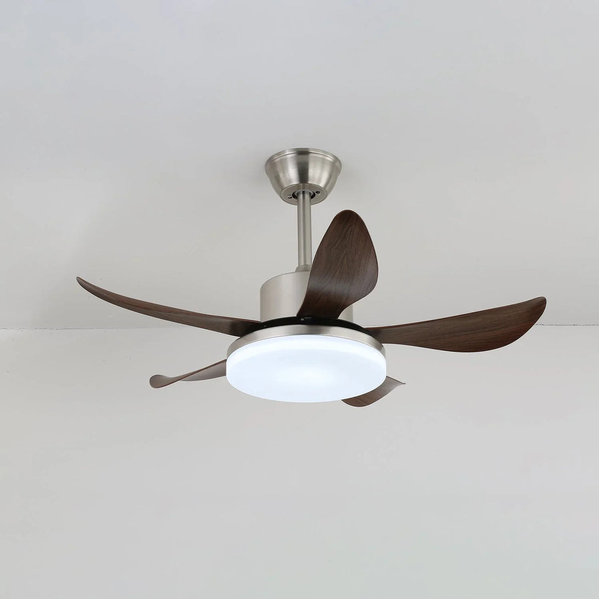 Oliver Ceiling Fan Light - view 4 | Metavaya