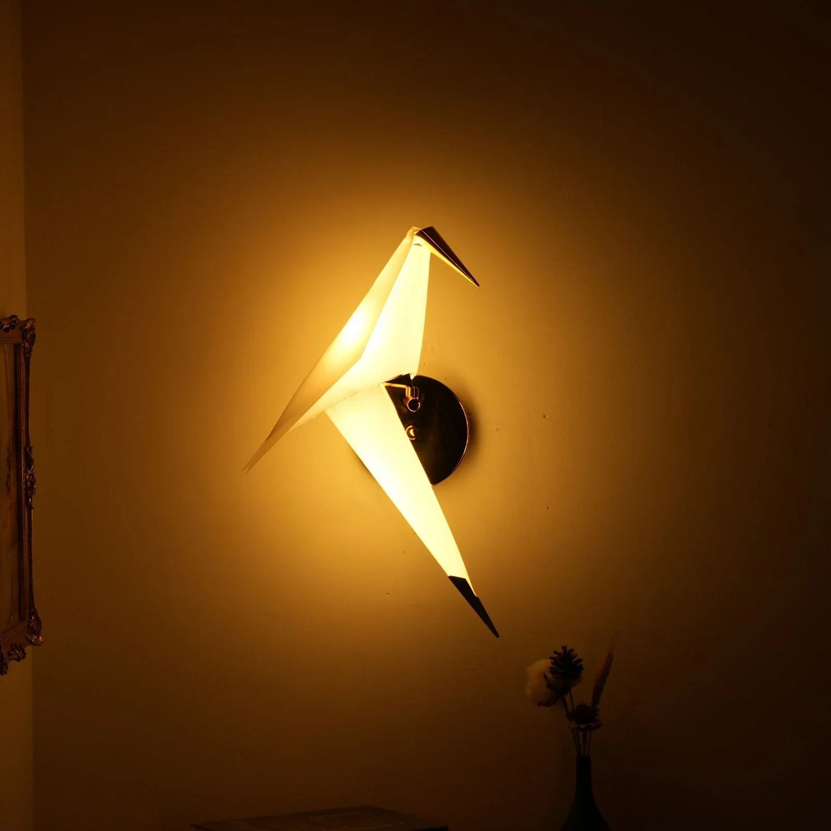 Perching Bird Wall Lamp - view 7 | Metavaya
