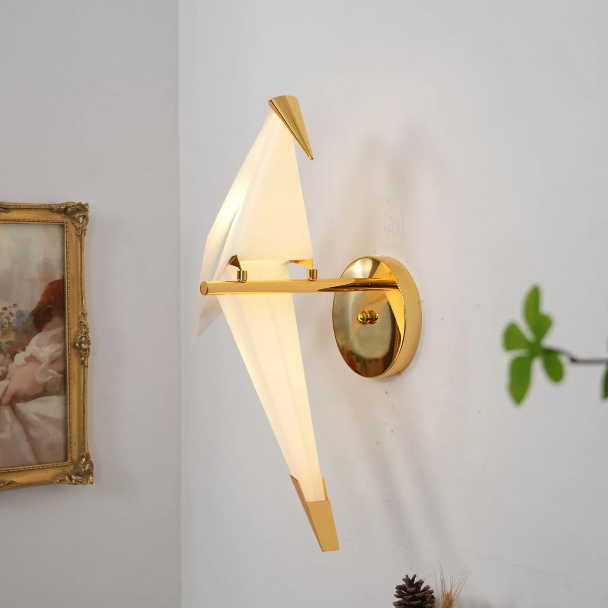 Perching Bird Wall Lamp - view 10 | Metavaya