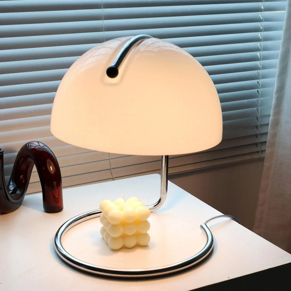 Metavaya Table lamp Dia 22cm x H 28cm / ∅ 11″ x H 19.7″ / White / US plug Pierre Table Lamp 6938617811860 M2023110403-1
