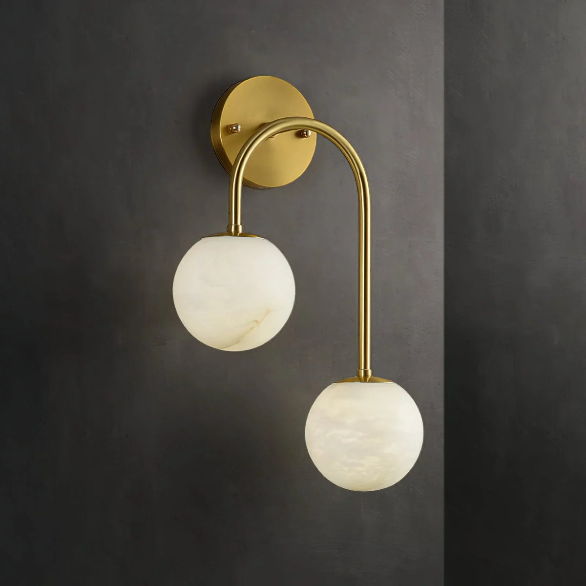 Pietro Alabaster Wall Lamp - view 5 | Metavaya