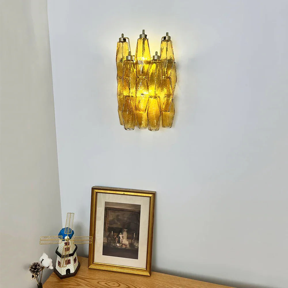 Poliedri Amber Wall Lamp - view 2 | Metavaya