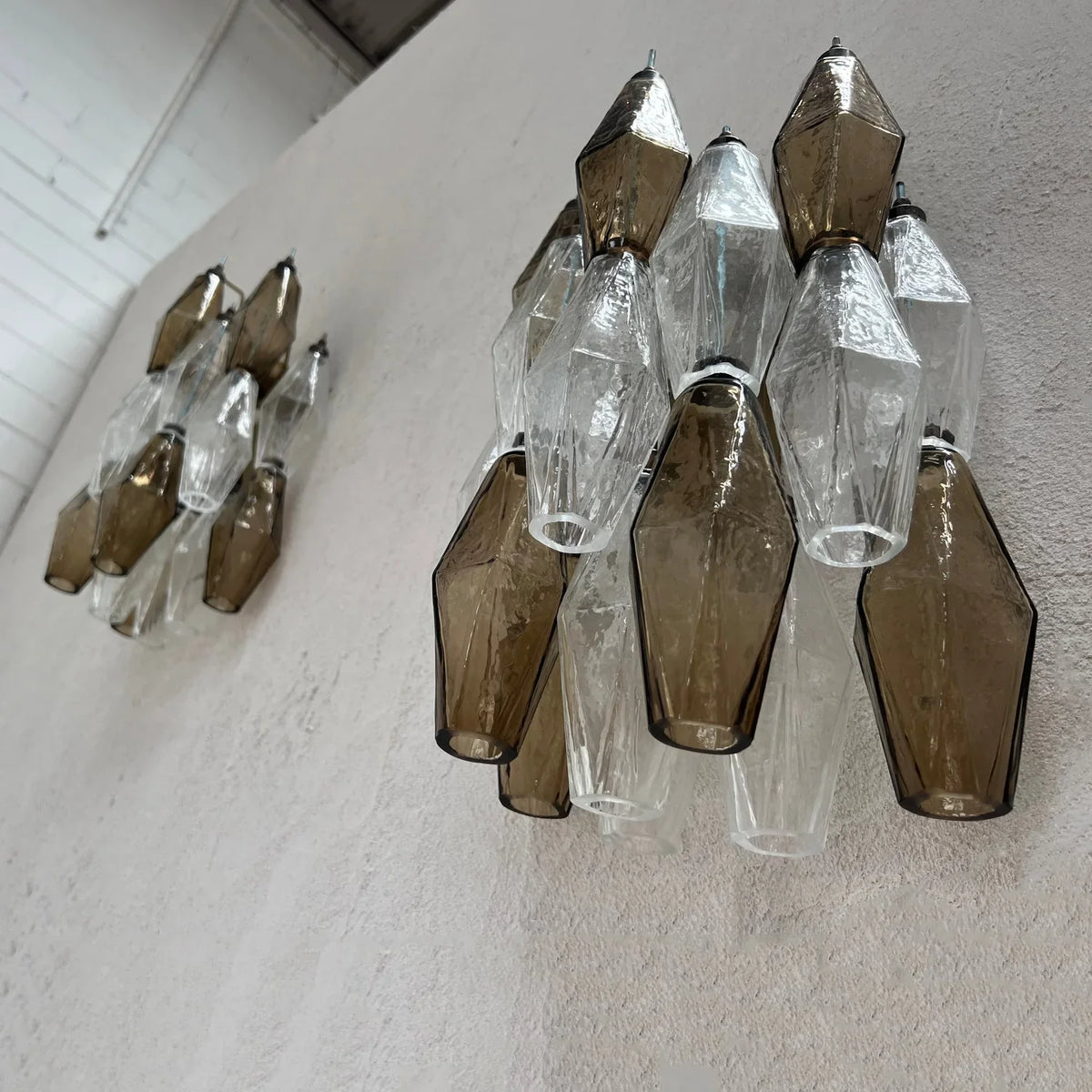 Poliedri Smoked Transparent Wall Lamp - view 8 | Metavaya