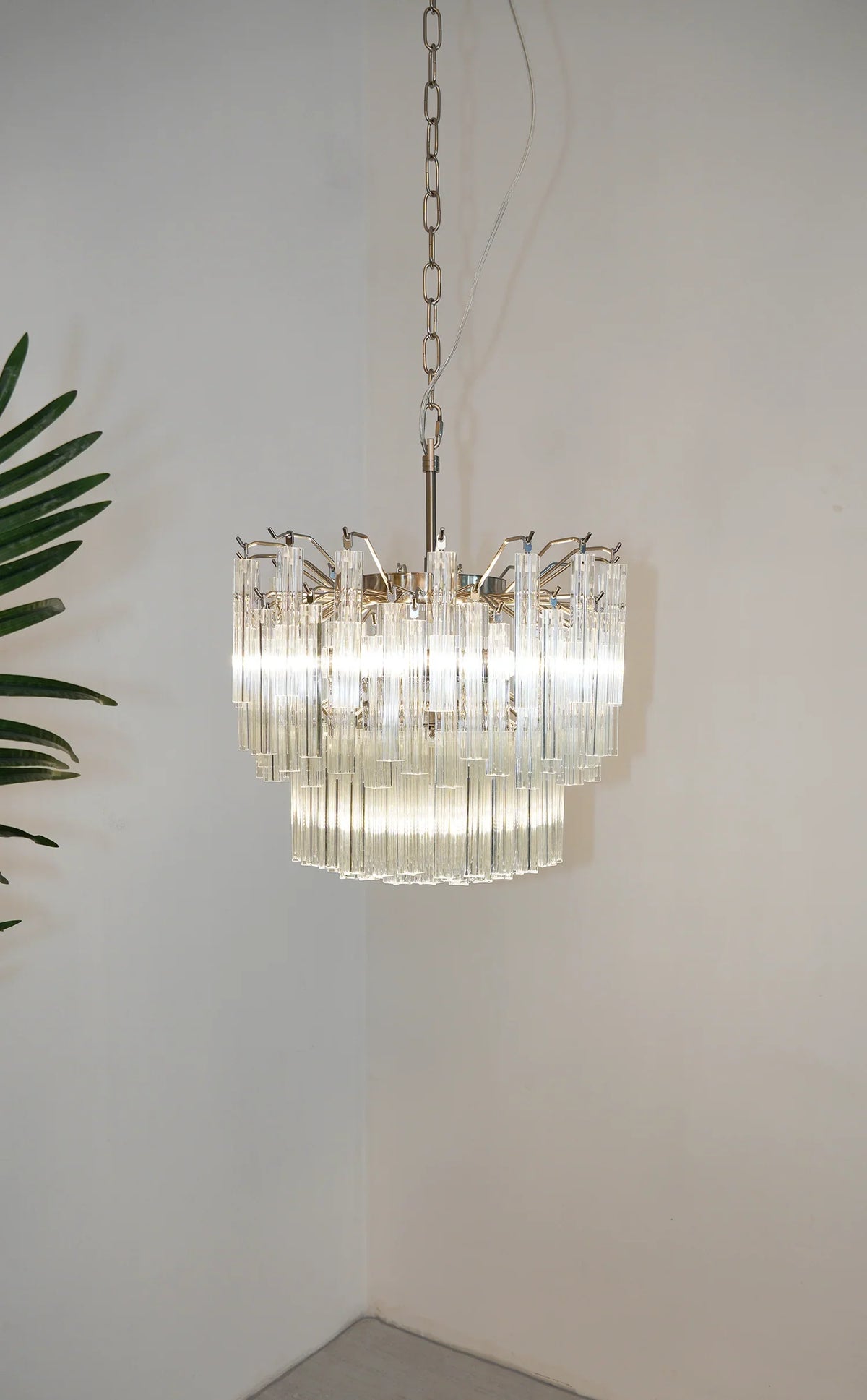 Quadriedri Prism Transparent Chandelier - view 5 | Metavaya