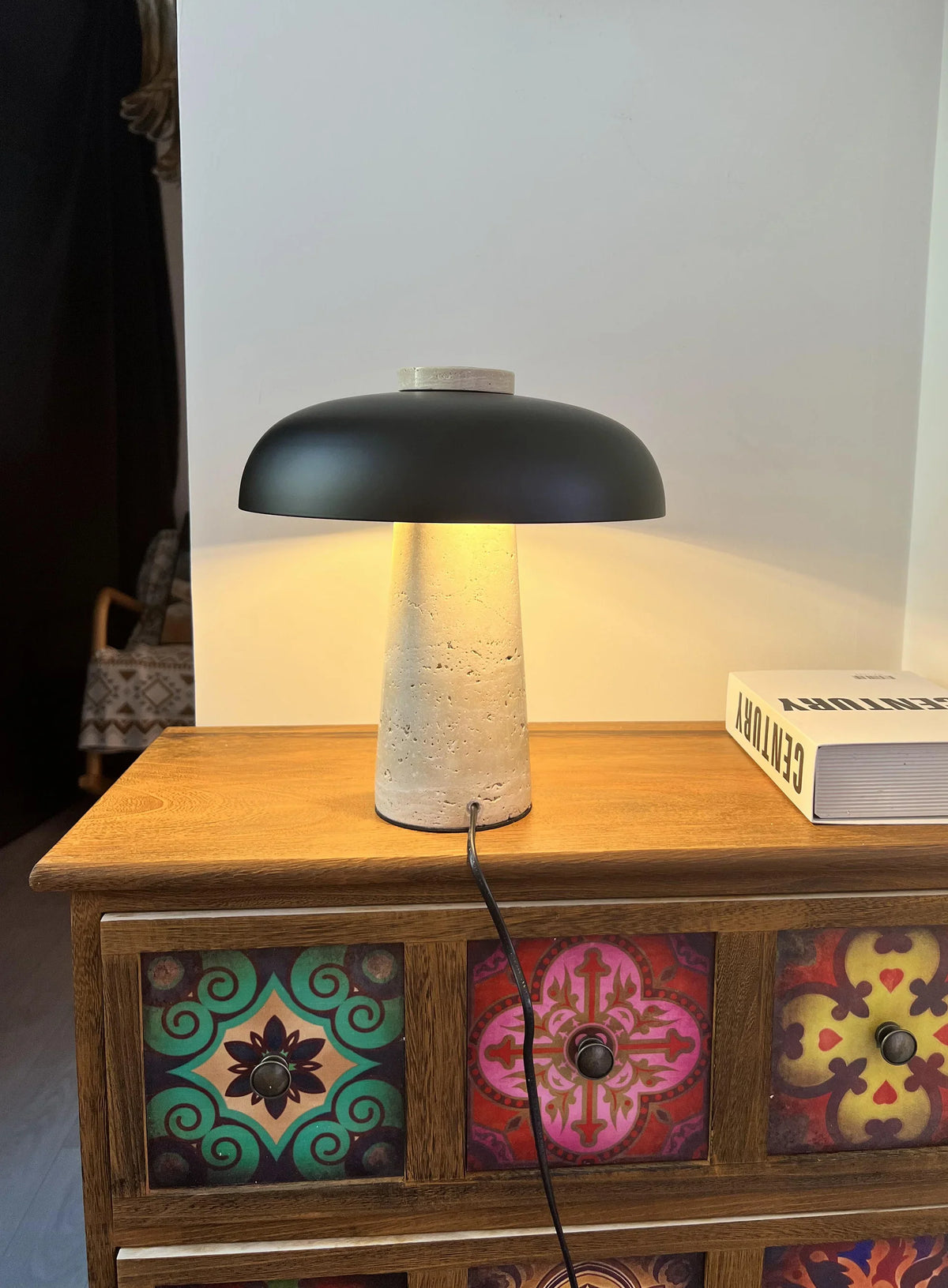 Reverse Table Lamp - view 3 | Metavaya
