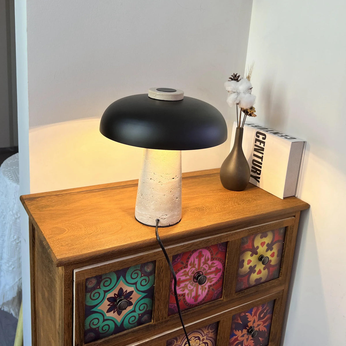 Reverse Table Lamp - view 5 | Metavaya