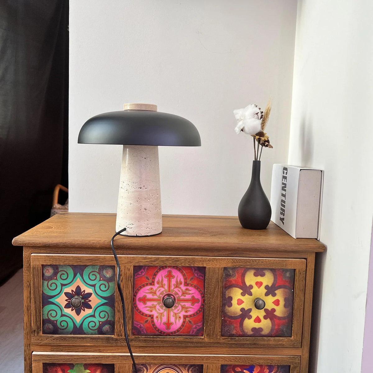 Reverse Table Lamp - view 6 | Metavaya
