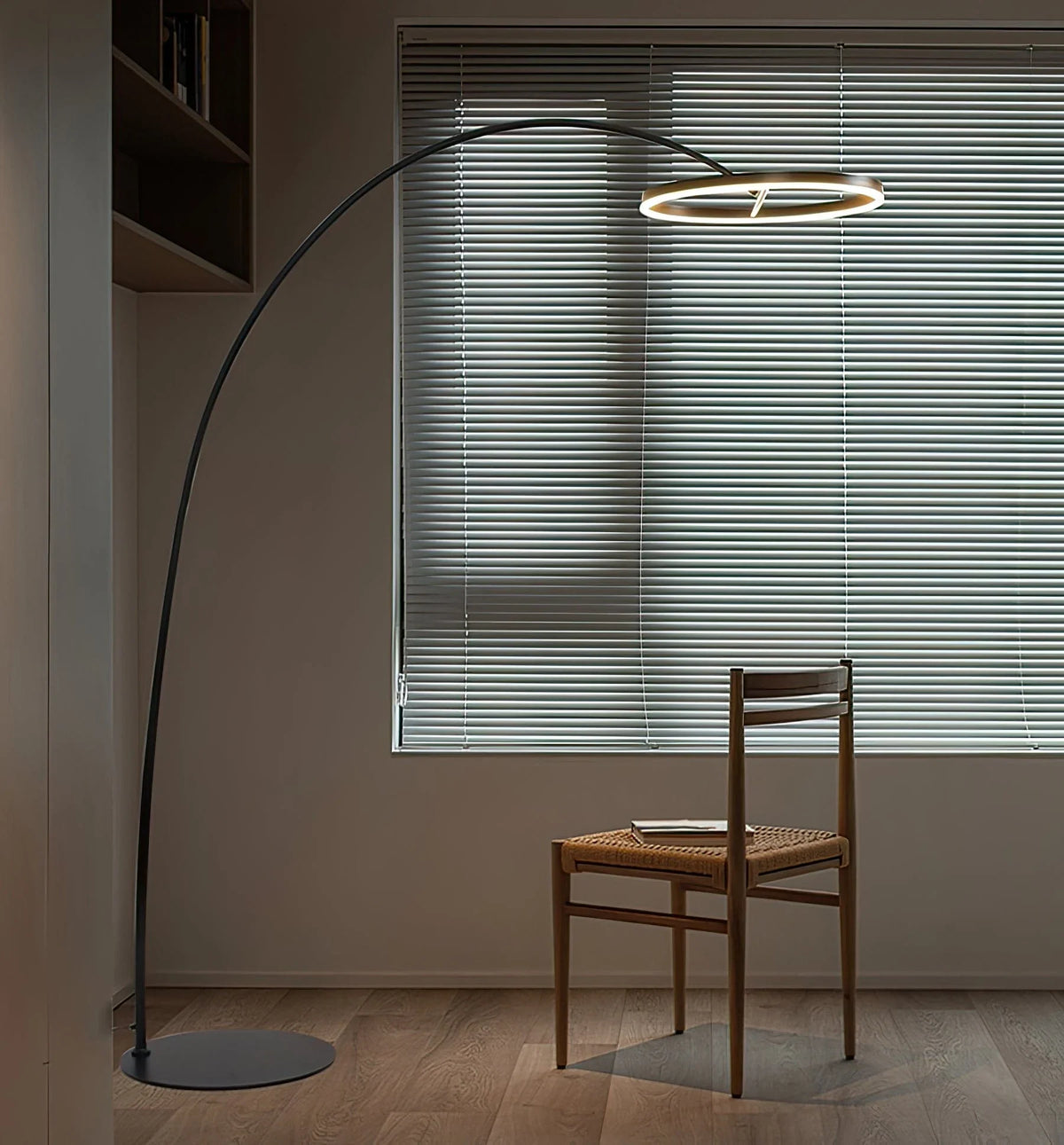 Metavaya Floor lamp SOL Mega Floor Lamp