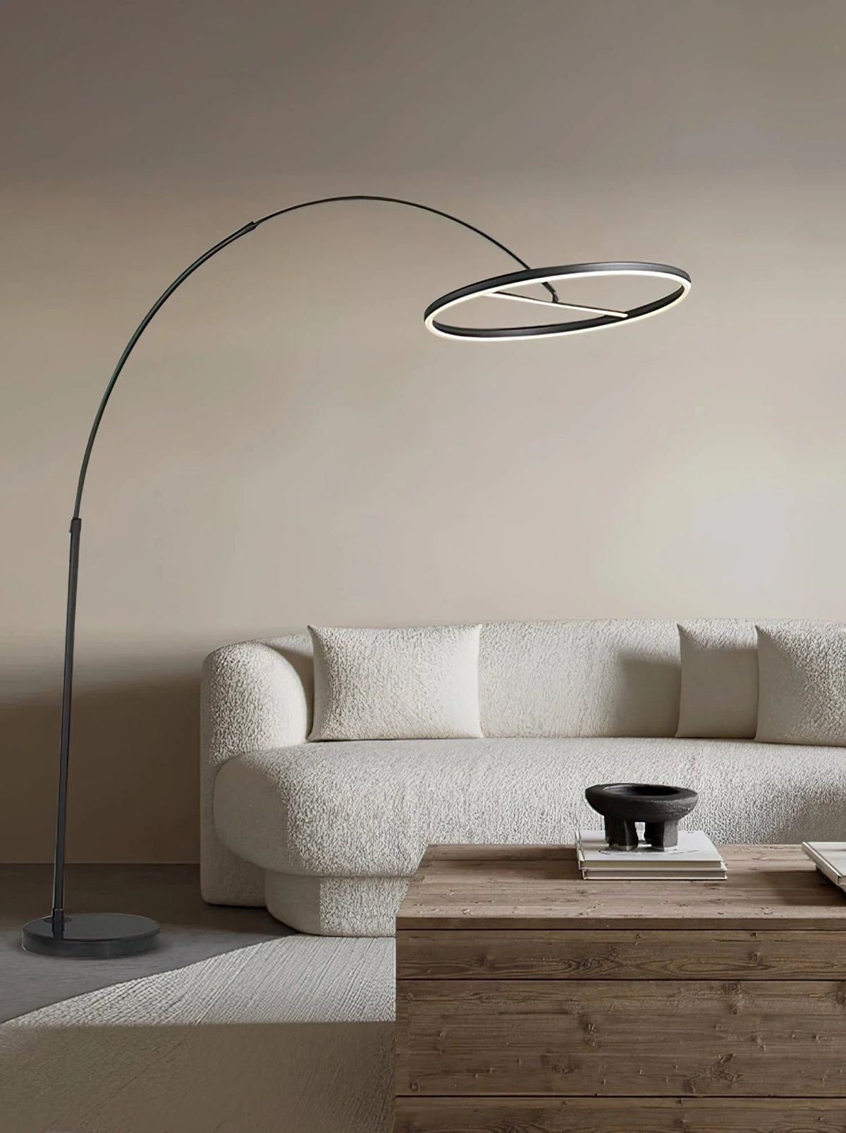 Metavaya Floor lamp SOL Mega Floor Lamp
