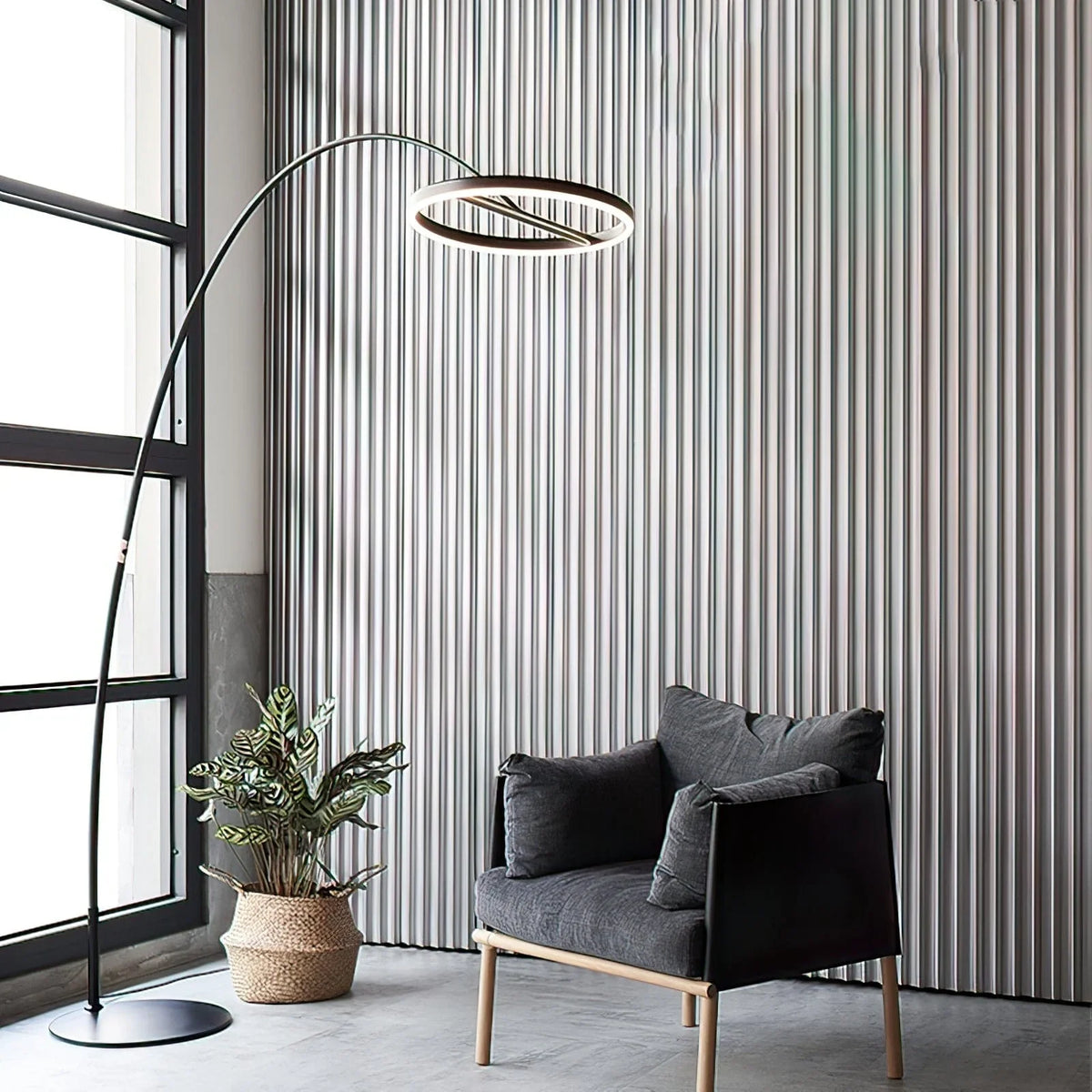 Metavaya Floor lamp SOL Mega Floor Lamp