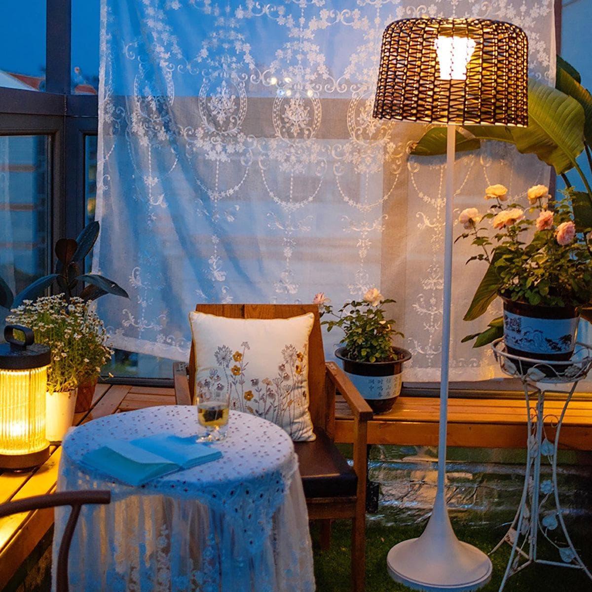 Metavaya Floor lamp Ambient Mesh Floor Lamp