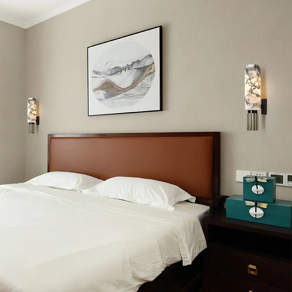 Santorini Alabaster Wall Lamp - view 4 | Metavaya