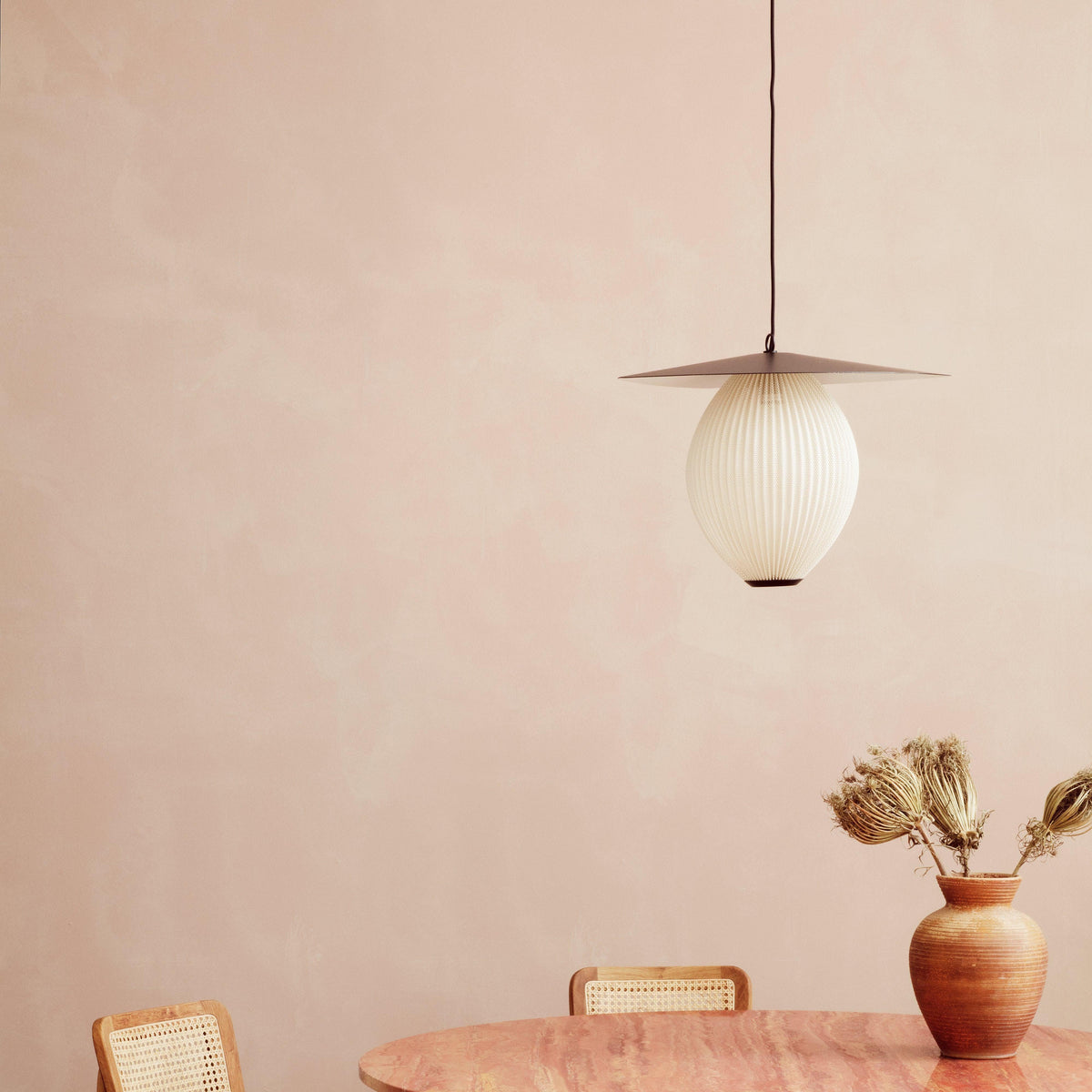 Metavaya Pendant light Satellite Pendant light