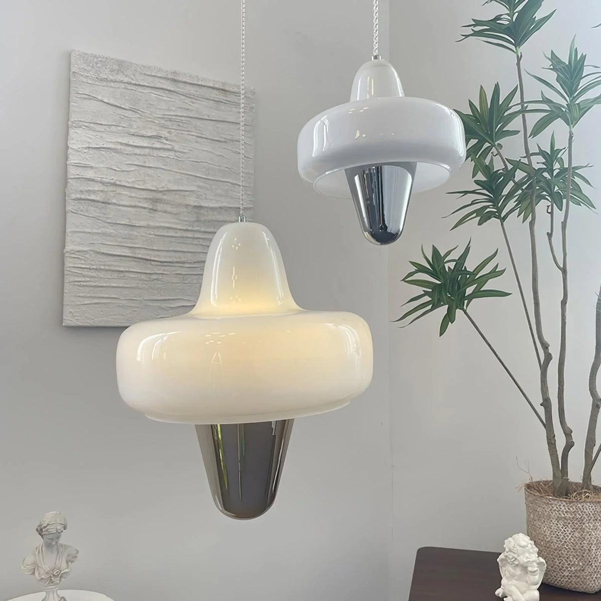 Metavaya Pendant lamp Swan Pendant Lamp Swan Pendant Lamp | Special Sale