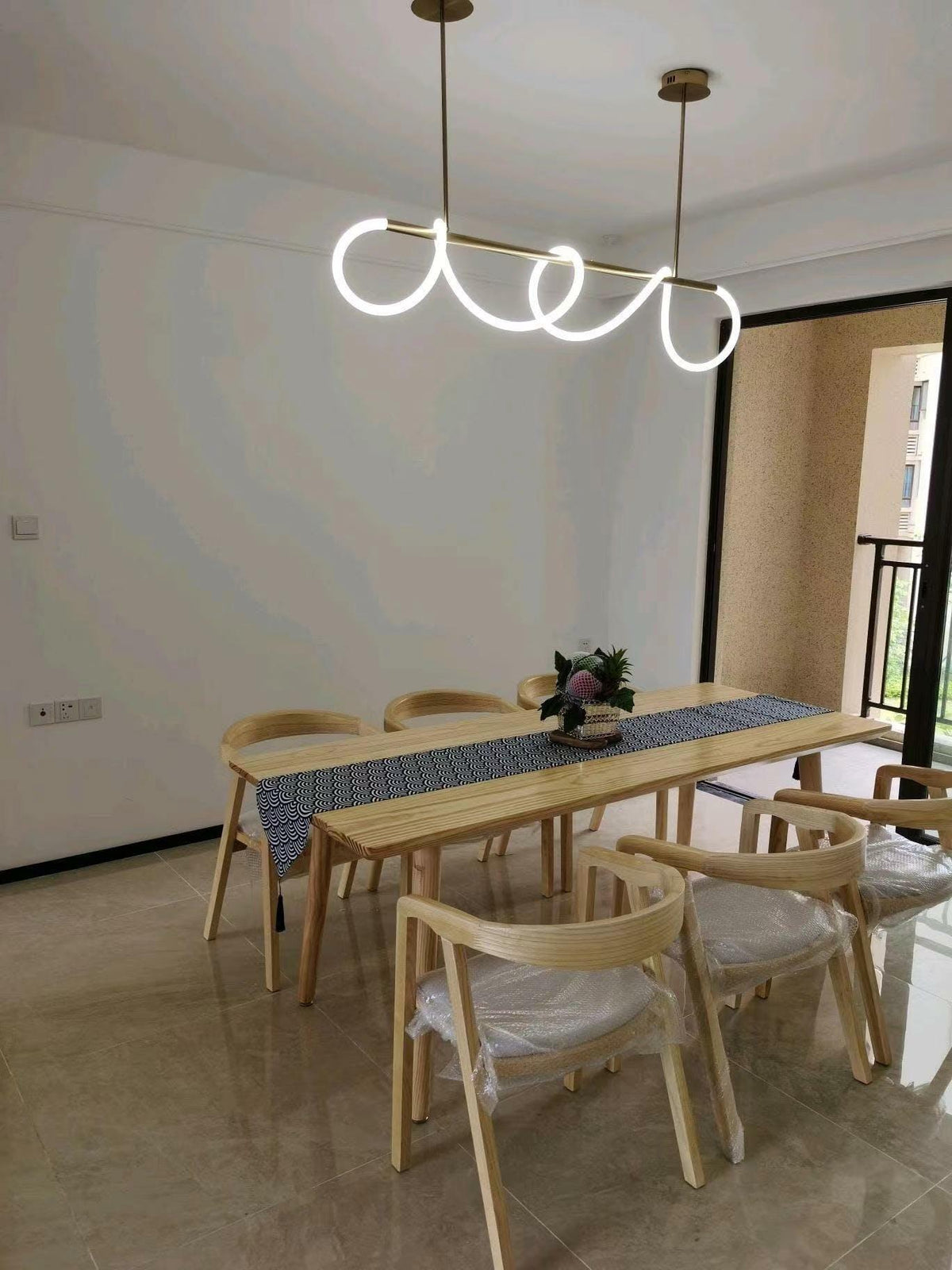 Metavaya Pendant light Tracer Bar Pendant light