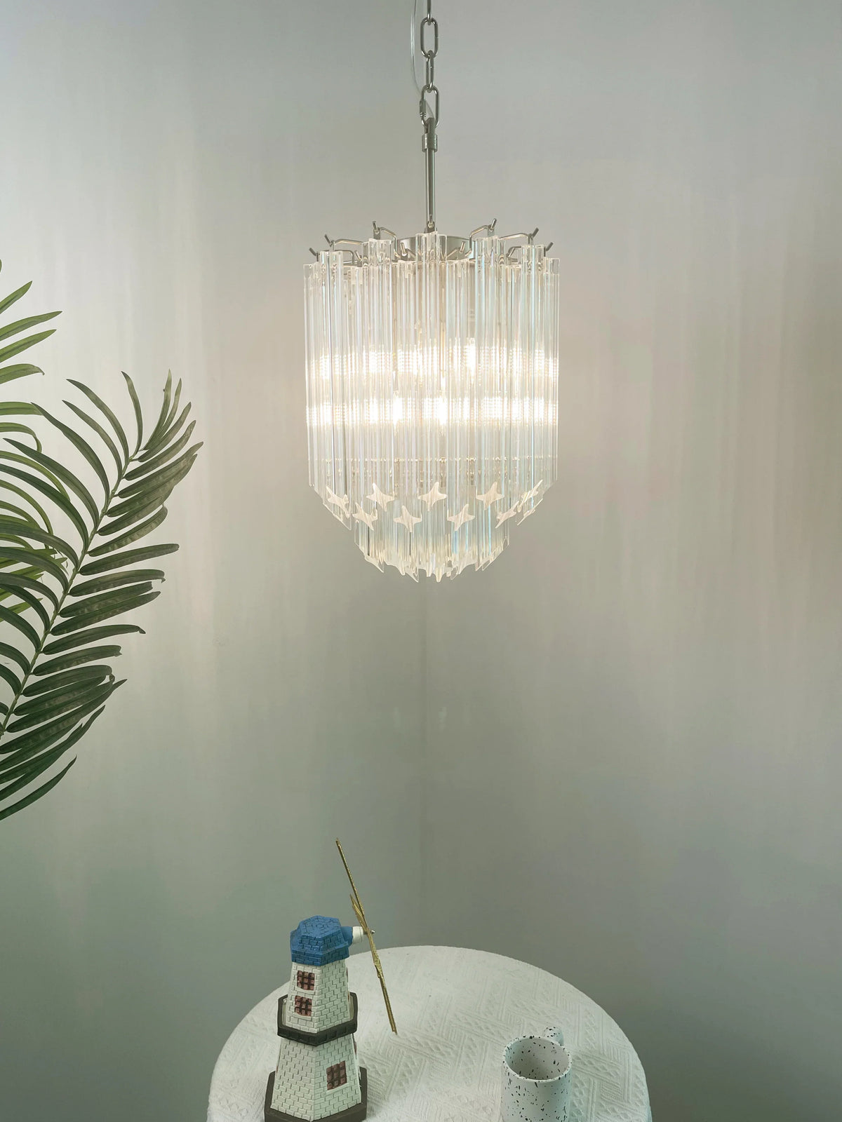 Transparant Prism Chandelier - view 12 | Metavaya