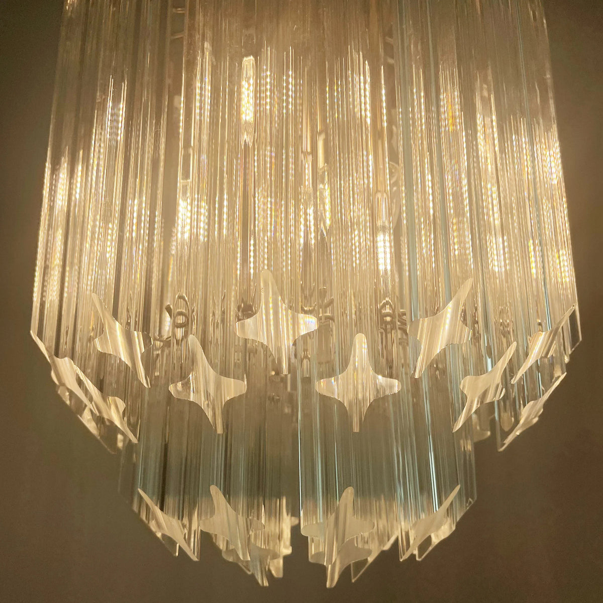 Transparant Prism Chandelier - view 19 | Metavaya