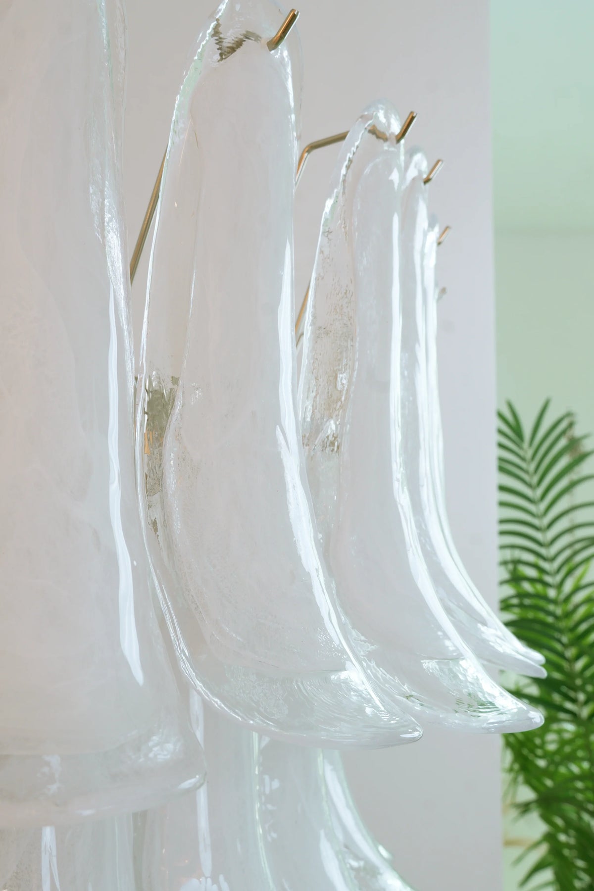 Transparent White Petals Chandelier - view 20 | Metavaya