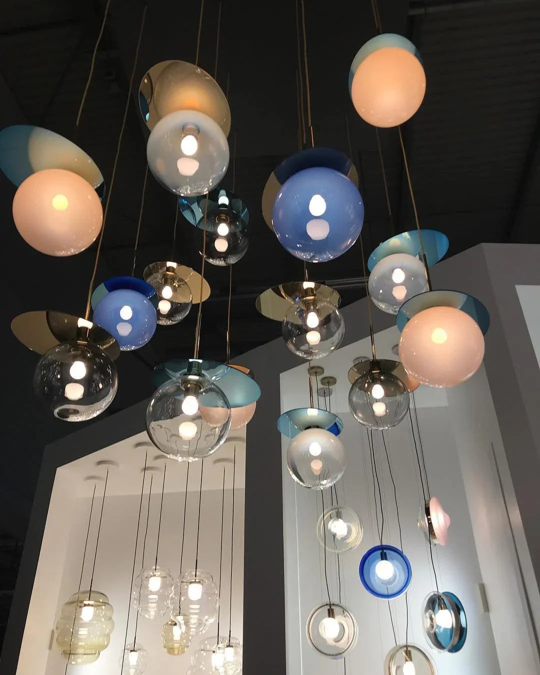 Metavaya Pendant light Umbra Pendant Light