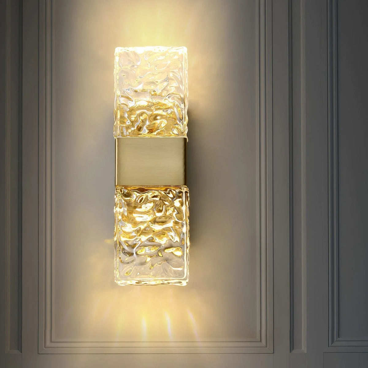 Metavaya Wall lamp Vega Wall Lamp