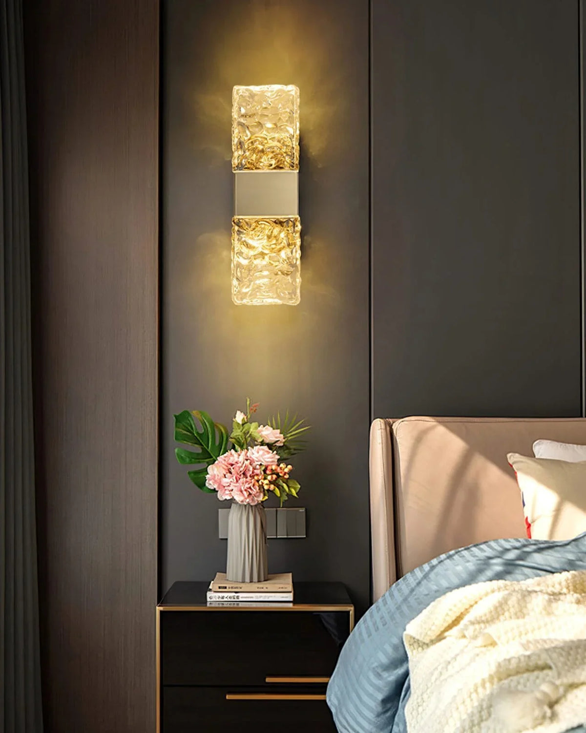 Metavaya Wall lamp Vega Wall Lamp
