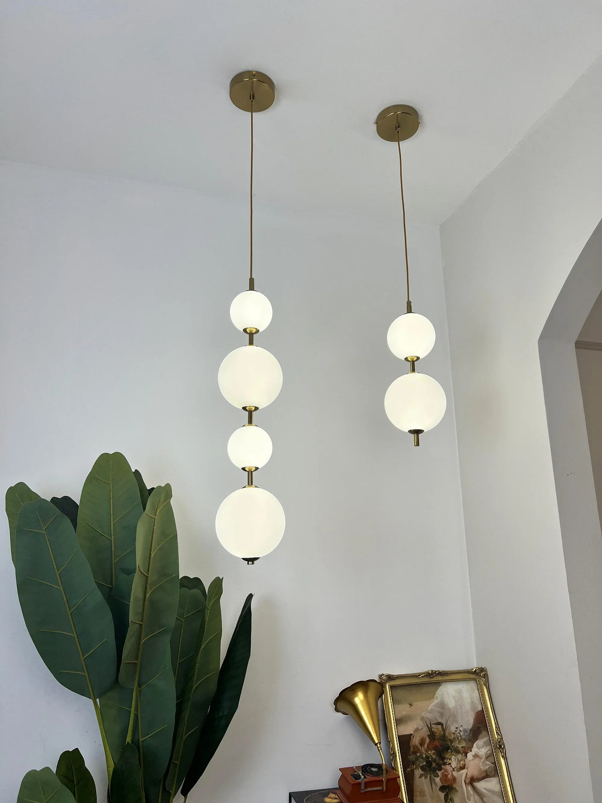 Vertical Globe Pendant Lamp - view 8 | Metavaya