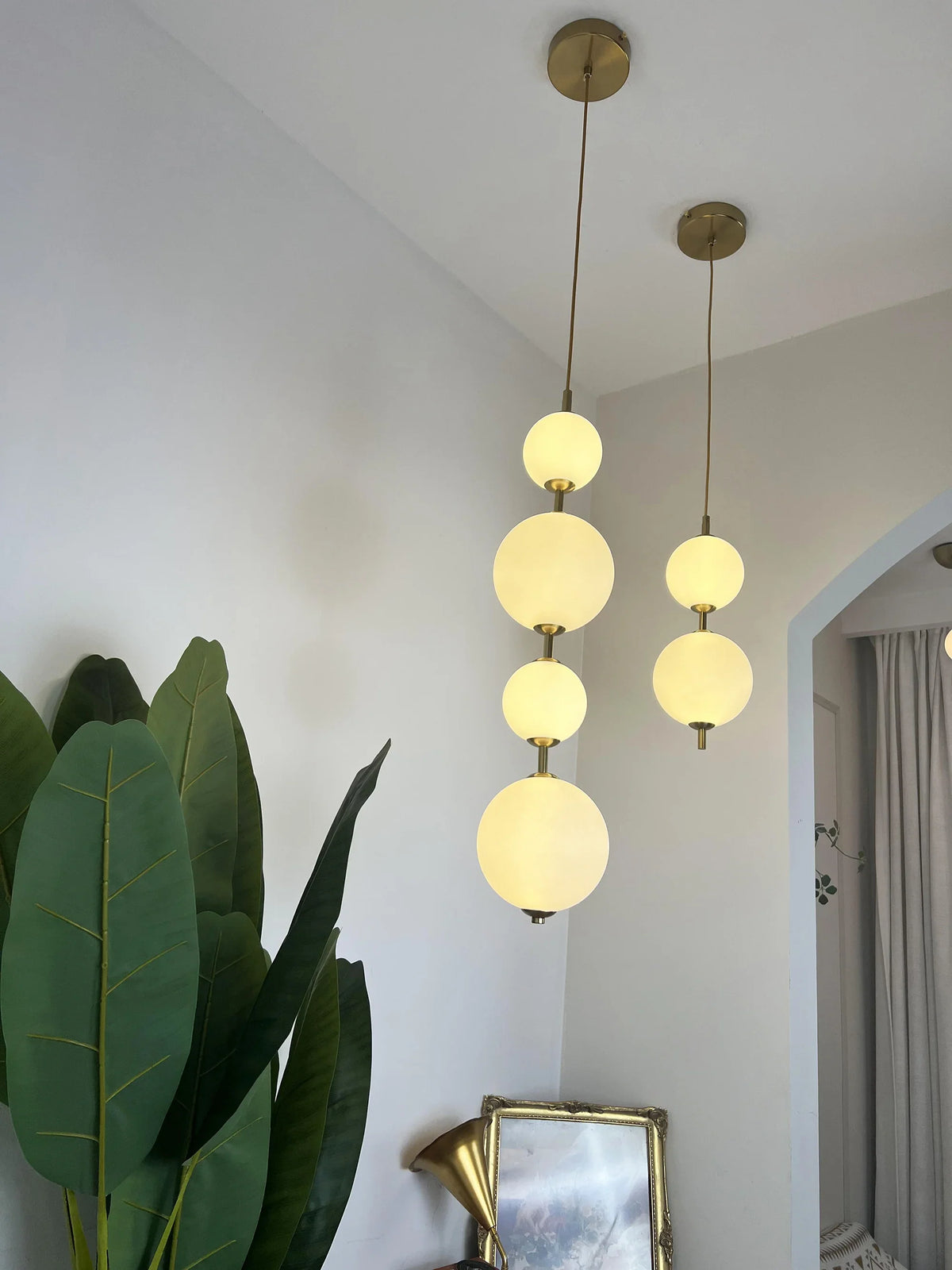 Vertical Globe Pendant Lamp - view 11 | Metavaya