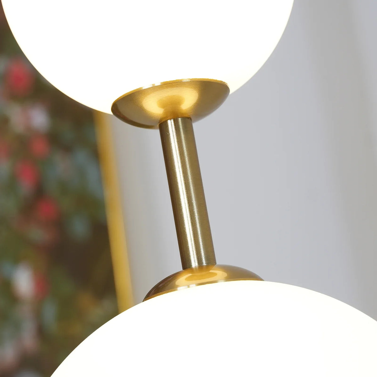 Vertical Globe Pendant Lamp - view 18 | Metavaya