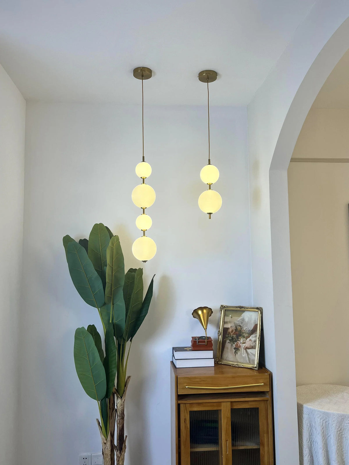 Vertical Globe Pendant Lamp - view 14 | Metavaya