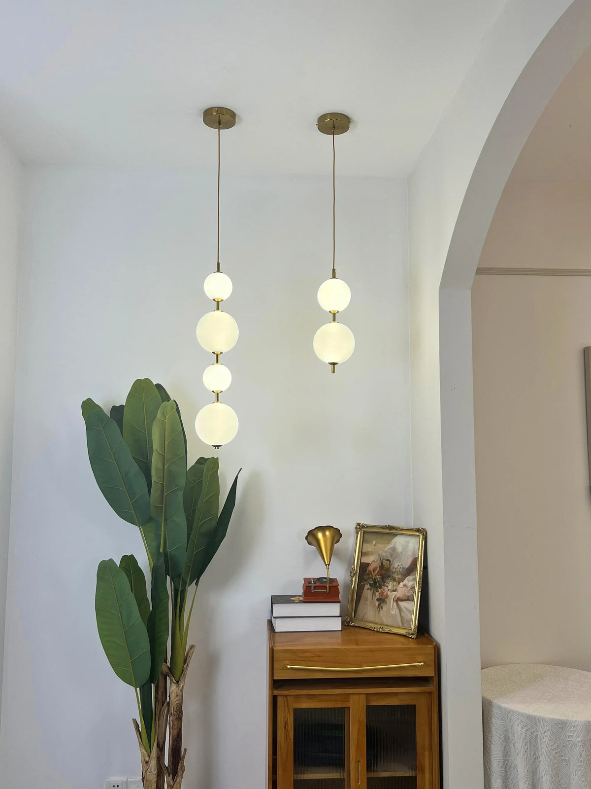 Vertical Globe Pendant Lamp - view 15 | Metavaya