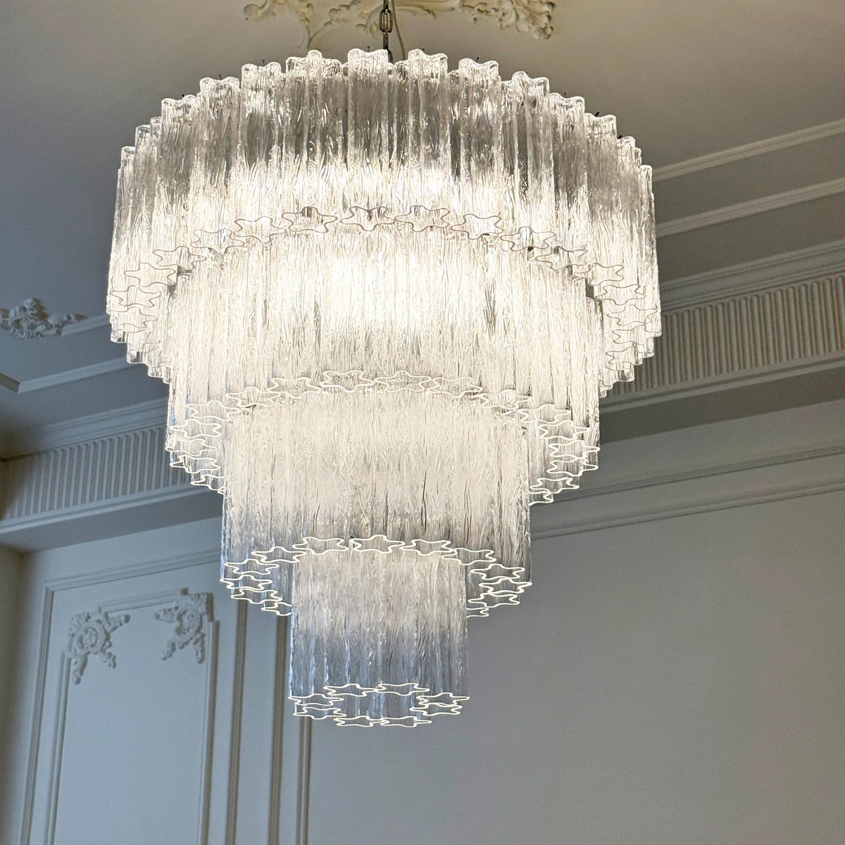 Vintage Transparent Glass Chandelier - view 17 | Metavaya