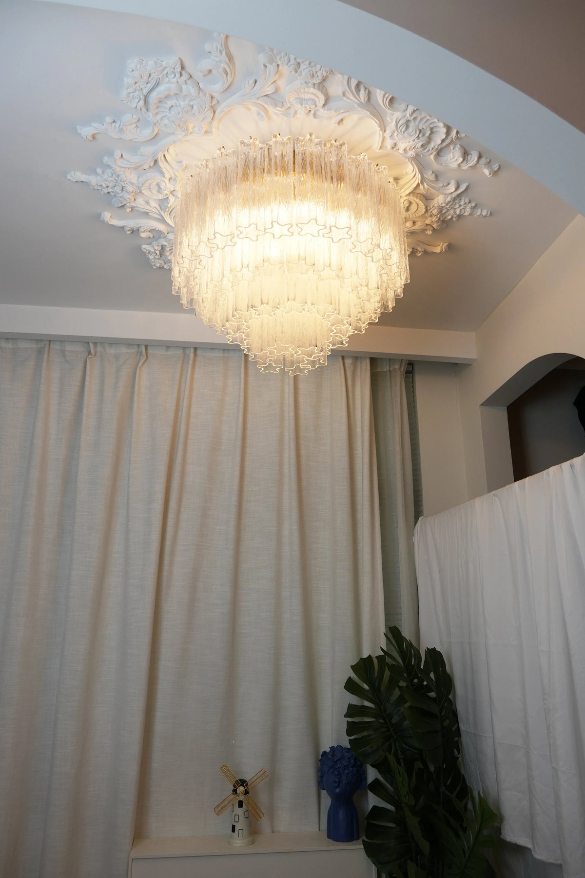 Vintage Transparent Glass Ceiling Light - view 3 | Metavaya