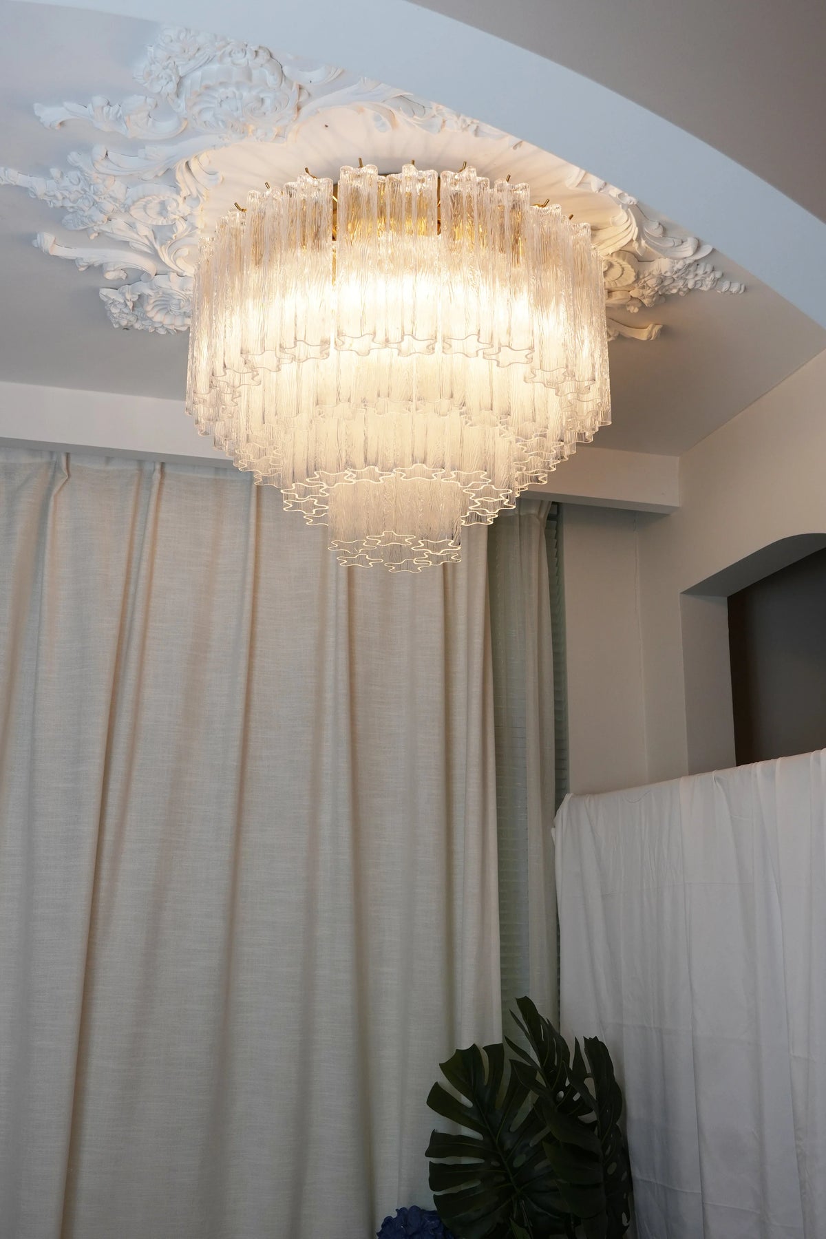 Vintage Transparent Glass Ceiling Light - view 4 | Metavaya