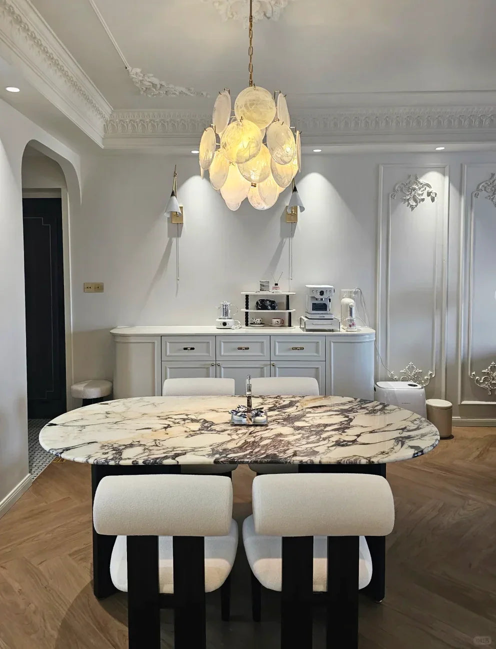 White Murano Disc Glass Chandelier - view 9 | Metavaya