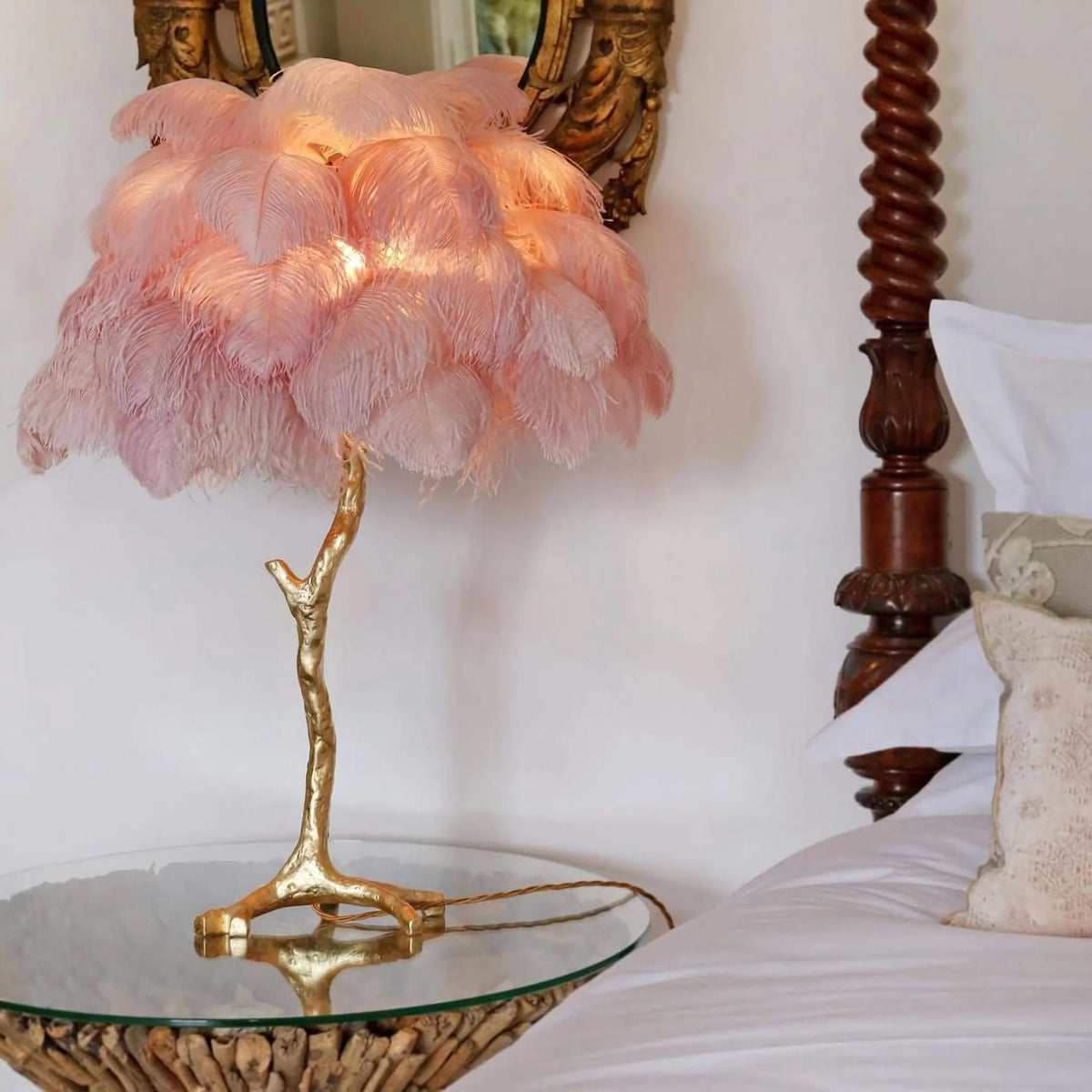 Metavaya Table lamp Dia 65cm x H 70cm / Polished brass / Candy floss Ostrich Feather Table Lamp 323232414576 M2021121405-12 Shop Ostrich Feather Table Lamp Online