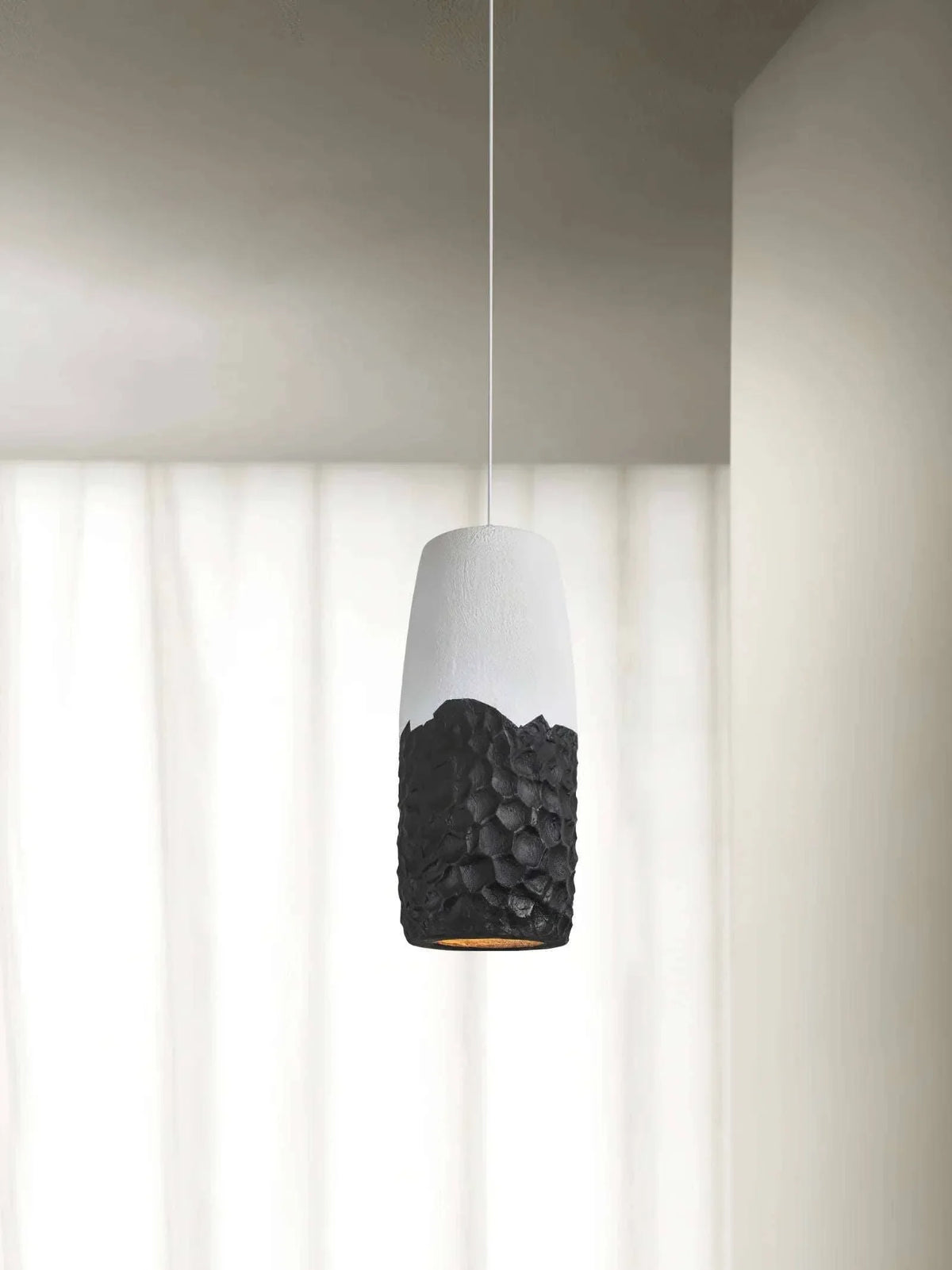 Metavaya Ceiling Lamp Dia 20cm X H 50cm / White & Black Acorn Pendant Lamp 662668874005 M2023021003-1 Acorn Pendant Lamp | Acorn Pendant Light