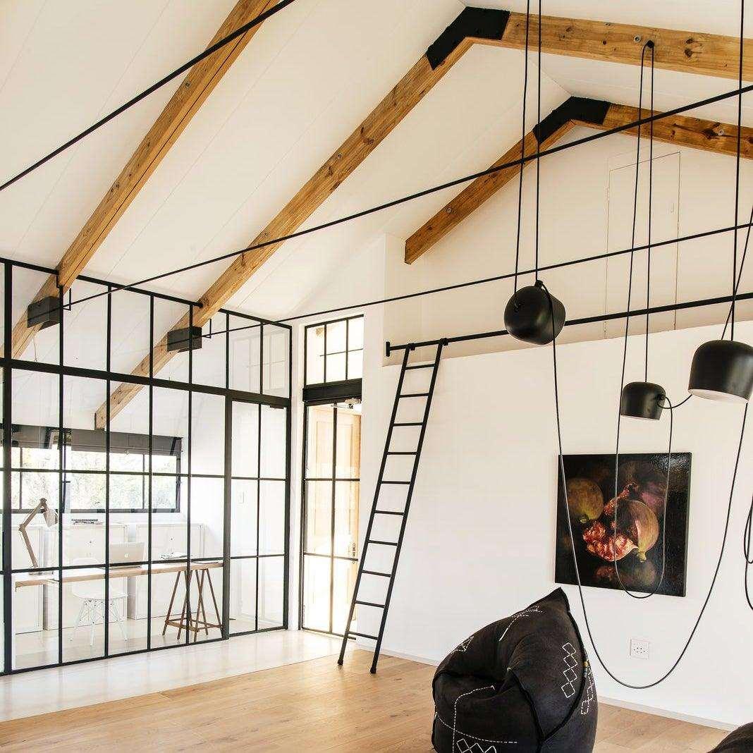 Metavaya Pendant lamp Aim Pendant Lamp AIM 3500K Single Hardwired Pendant in Black and White