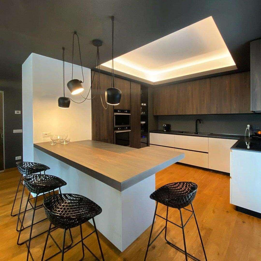 Metavaya Pendant lamp Aim Pendant Lamp AIM 3500K Single Hardwired Pendant in Black and White
