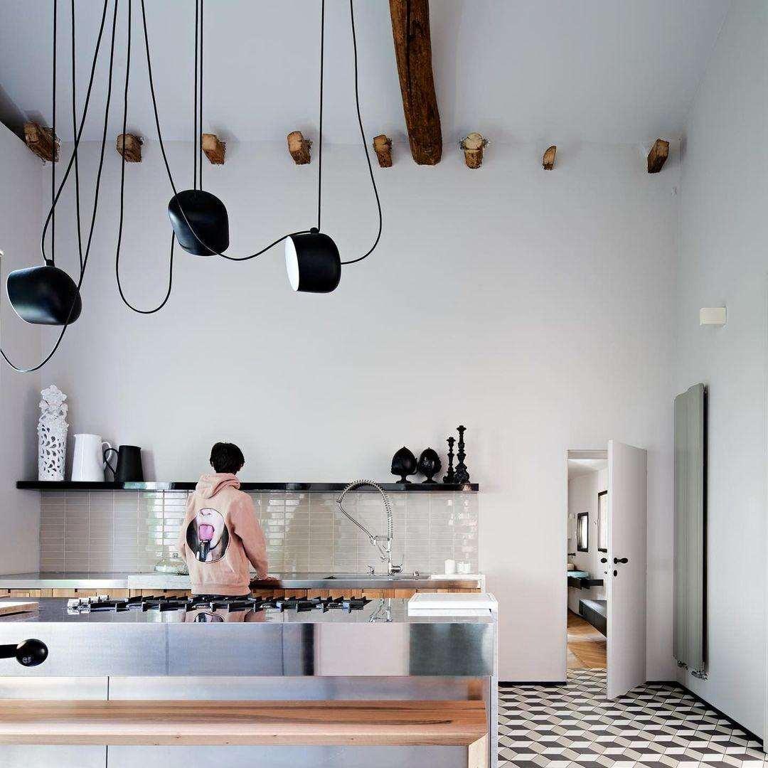 Metavaya Pendant lamp Aim Pendant Lamp AIM 3500K Single Hardwired Pendant in Black and White