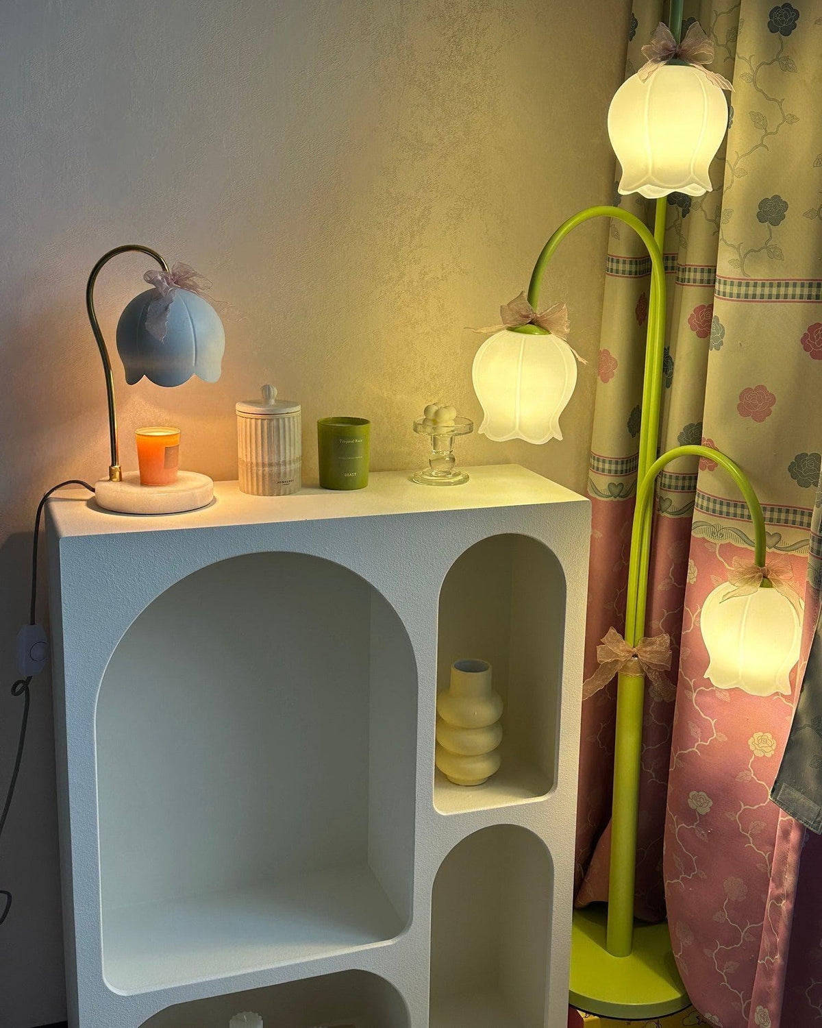 Metavaya Floor lamp Bell Orchid Floor Lamp Bell Orchid Floor Lamp for Sale Online in USA