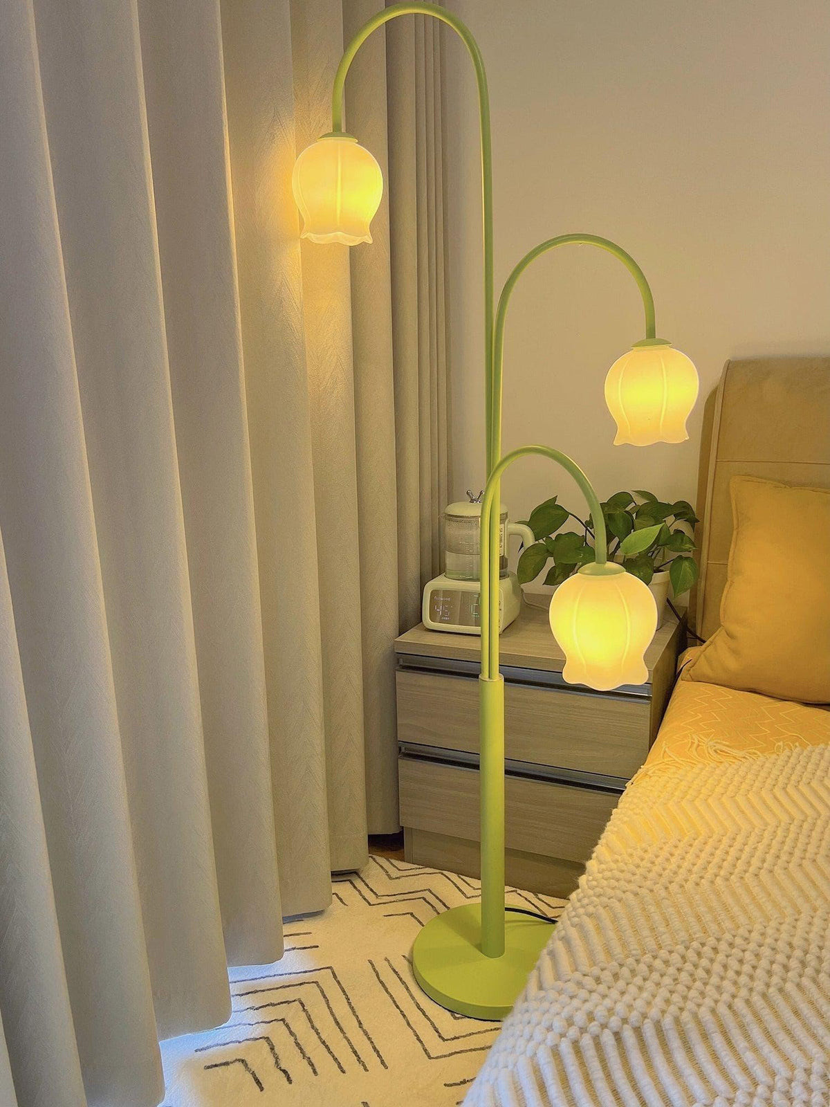 Metavaya Floor lamp Bell Orchid Floor Lamp Bell Orchid Floor Lamp for Sale Online in USA