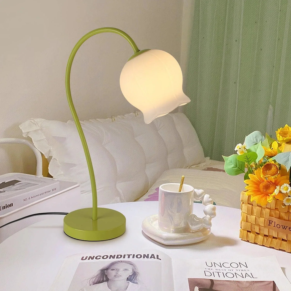 Metavaya Table lamp Dia 15cm x H 50cm / Green & White glass / US plug Bell Orchid Table Lamp 360192150526 M2022120402-1 Buy Bell Orchid Table Lamp Online in USA/Canada
