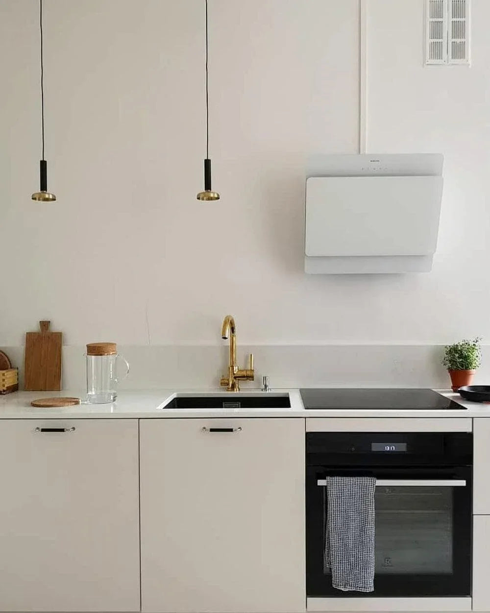 Metavaya Pendant light Dia 14cm x H 26cm / Brass+black Blend Pendant light 653733644753 D-202201060029-1
