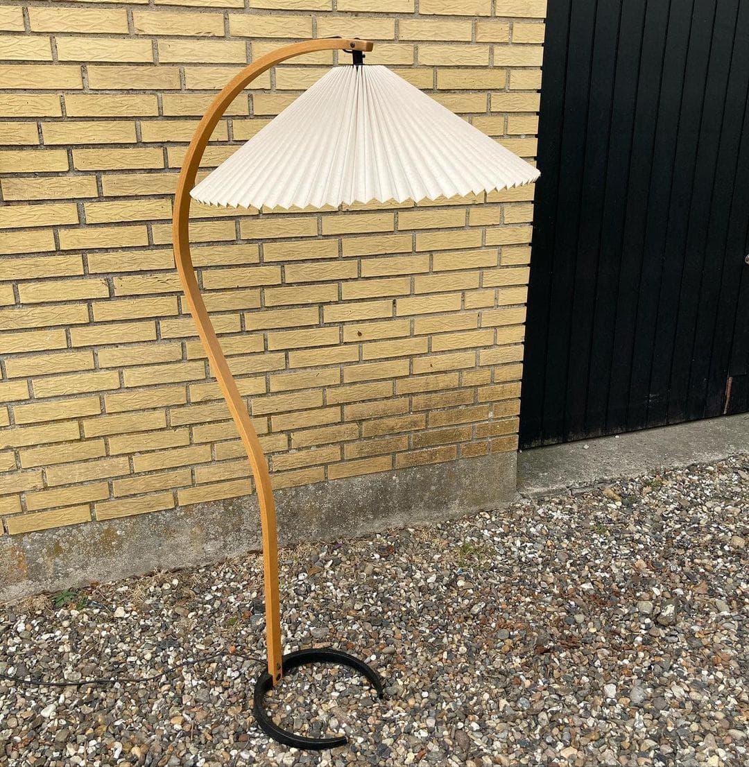 Metavaya Floor lamp Caprani Floor Lamp Caprani Floor Lamp for Sale