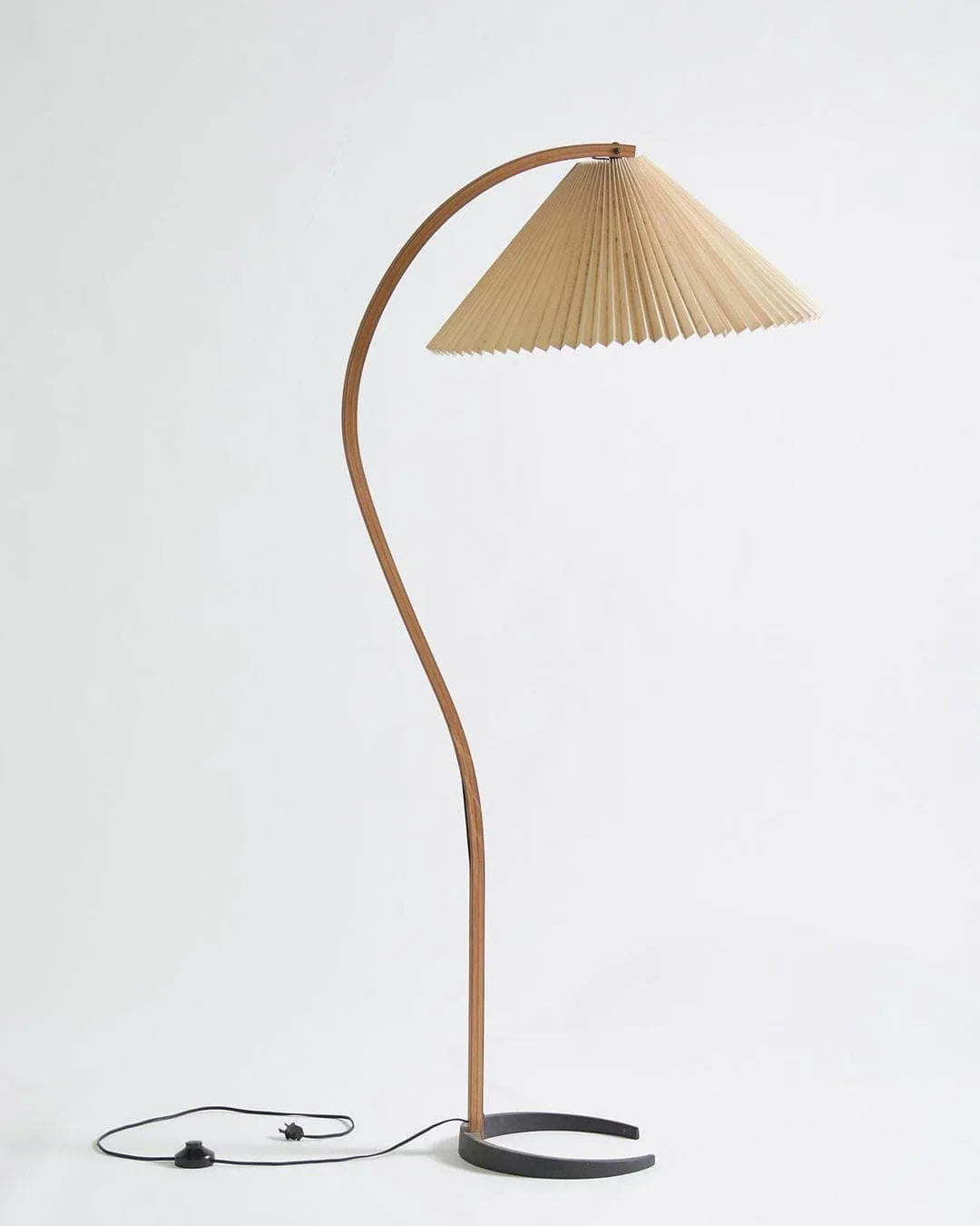 Metavaya Floor lamp Caprani Floor Lamp Caprani Floor Lamp for Sale