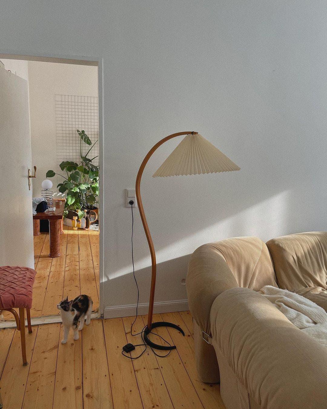 Metavaya Floor lamp Caprani Floor Lamp Caprani Floor Lamp for Sale