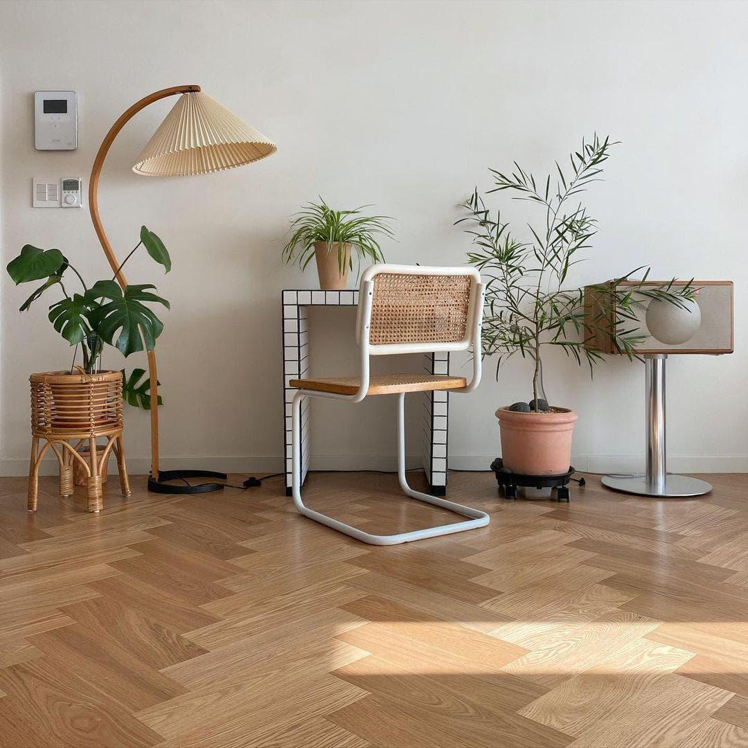 Metavaya Floor lamp Caprani Floor Lamp Caprani Floor Lamp for Sale