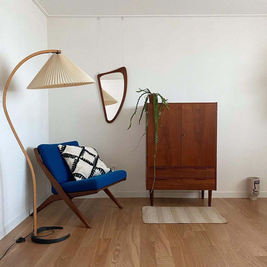 Metavaya Floor lamp Caprani Floor Lamp Caprani Floor Lamp for Sale