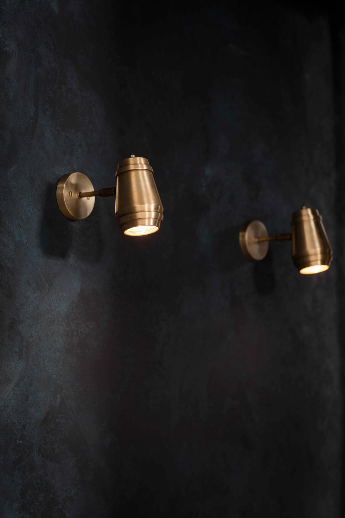 Metavaya Wall light Cask Wall light Buy Cask Wall Lights for Sale in USA/Canada